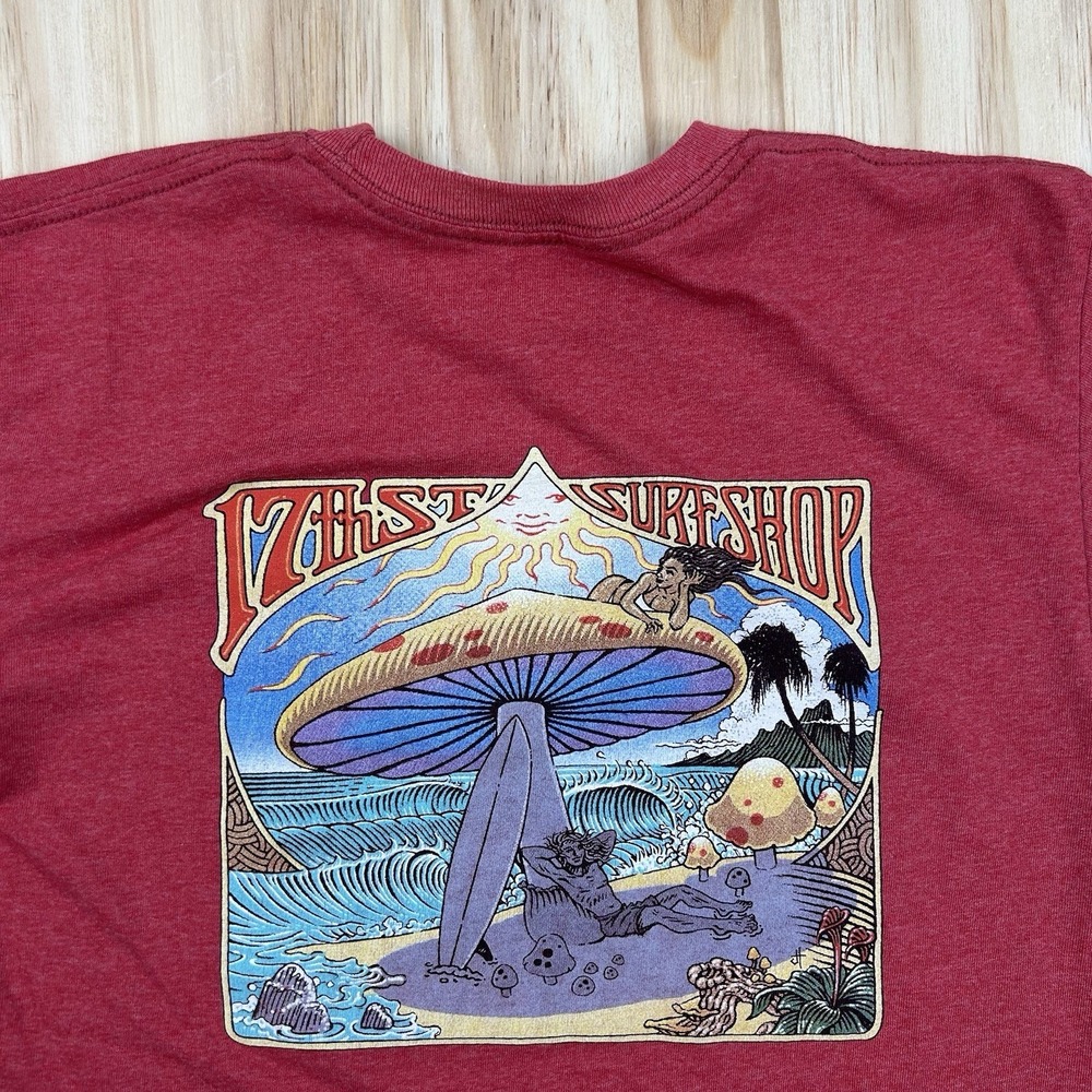 17TH‎ STREET SURF SHOP Graphic T-Shirt Adult SIZE S Red Y2K Mushrooms